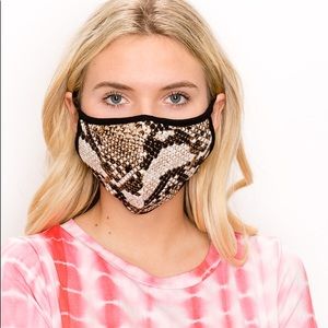 reusable and washable double layered face mask